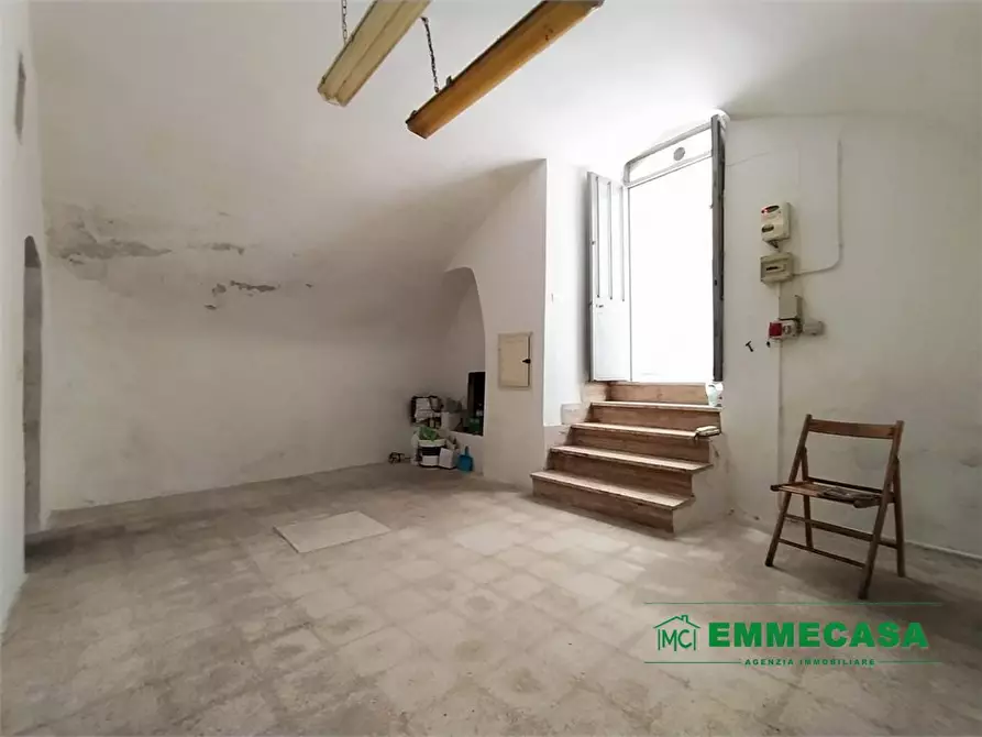 Immagine 3 di Villa in vendita  a Valenzano