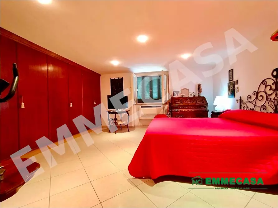 Immagine 10 di Villa in vendita  39 a Valenzano