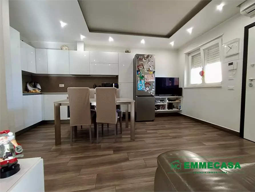 Immagine 6 di Villa in vendita  a Valenzano