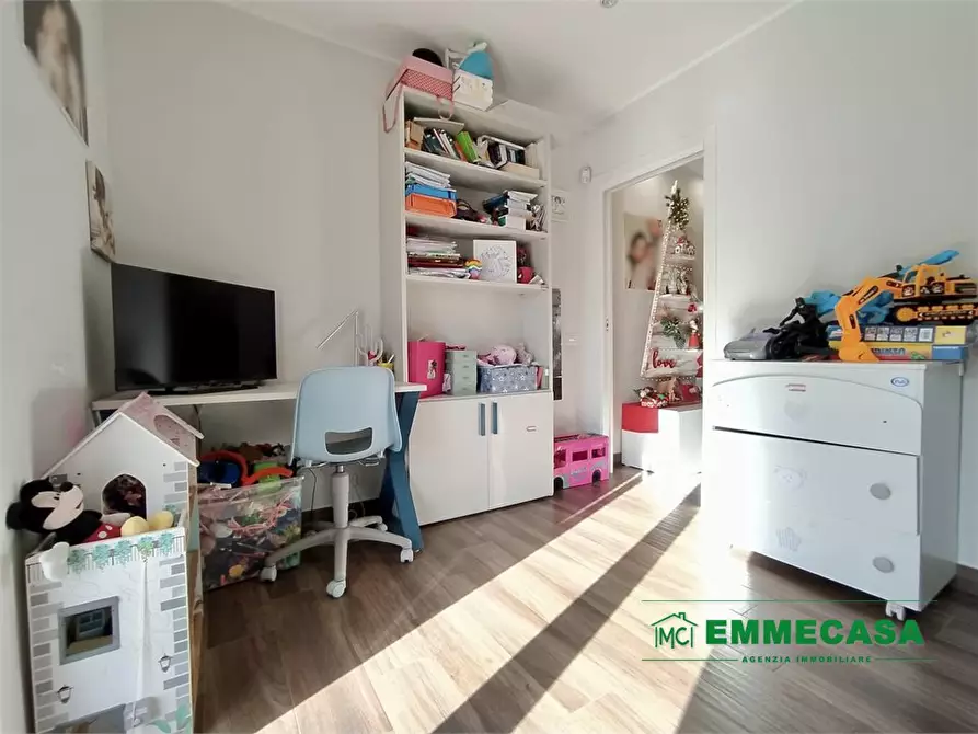 Immagine 10 di Villa in vendita  a Valenzano