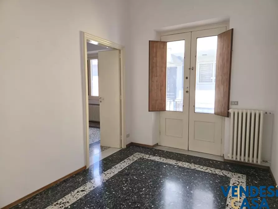 Immagine 3 di Casa indipendente in vendita  25 a Adelfia