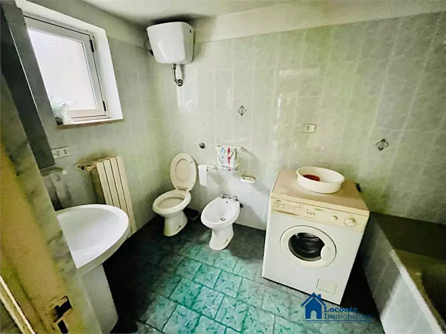 Immagine 6 di Casa indipendente in vendita  a Cellamare