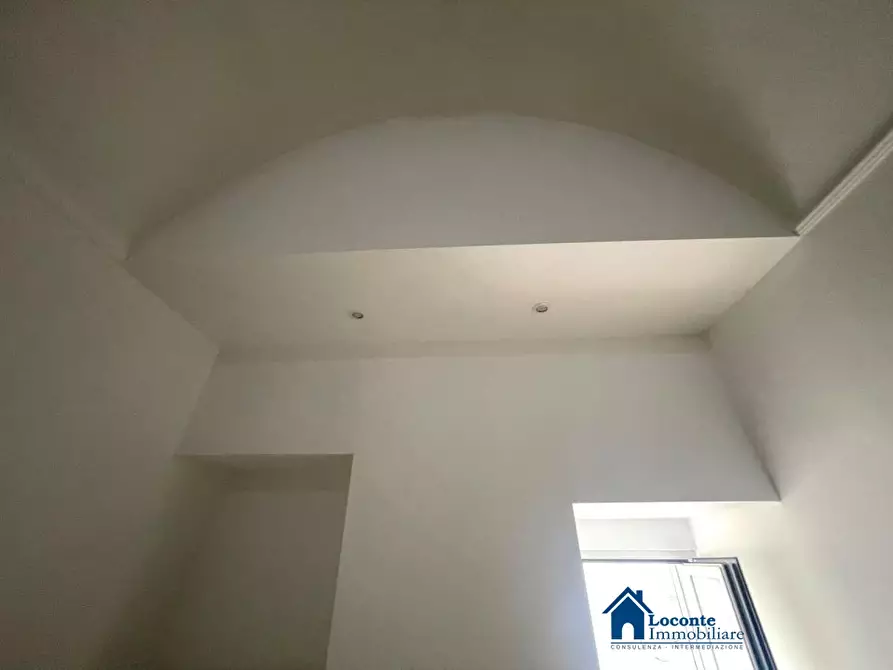 Immagine 10 di Casa indipendente in vendita  a Cellamare