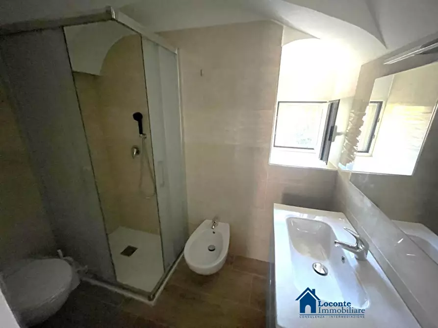 Immagine 6 di Casa indipendente in vendita  a Cellamare