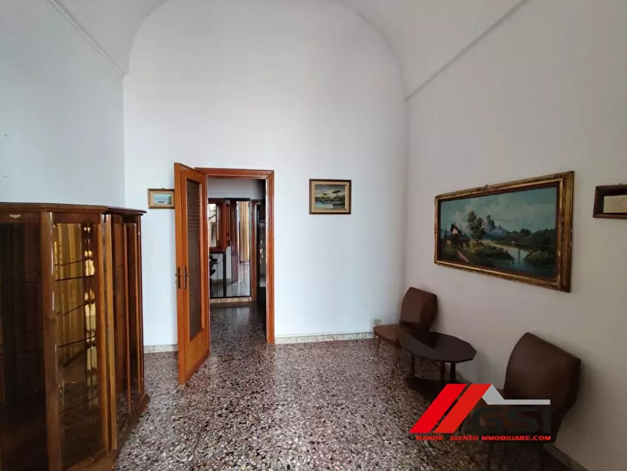 Immagine 2 di Villa in vendita  6 a San Michele Salentino