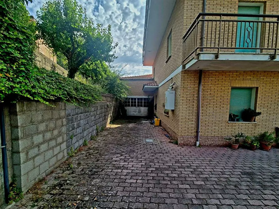 Immagine 3 di Villa in vendita  28 a Vacri