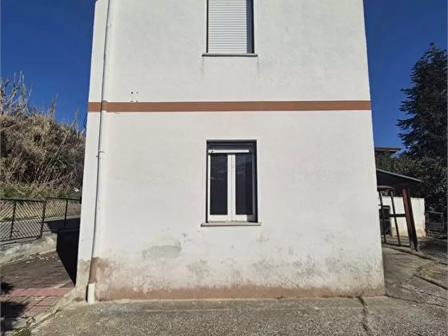 Immagine 6 di Villa in vendita  17 a Vacri