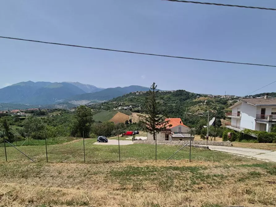 Immagine 10 di Villa in vendita  a Guardiagrele