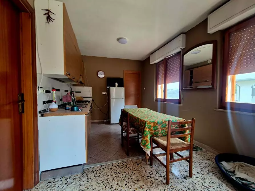 Immagine 5 di Villa in vendita  29 a Bucchianico