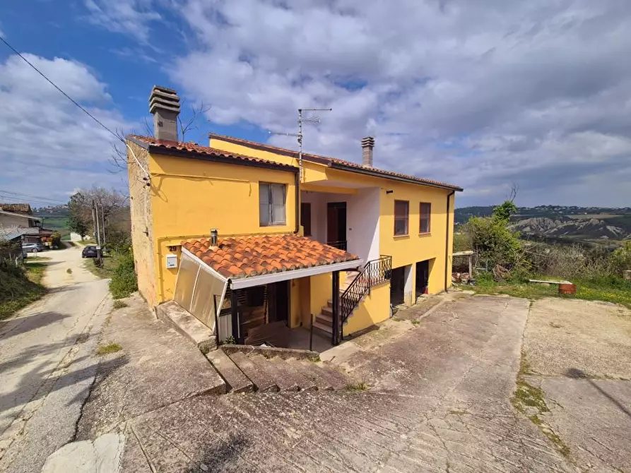 Immagine 2 di Villa in vendita  29 a Bucchianico