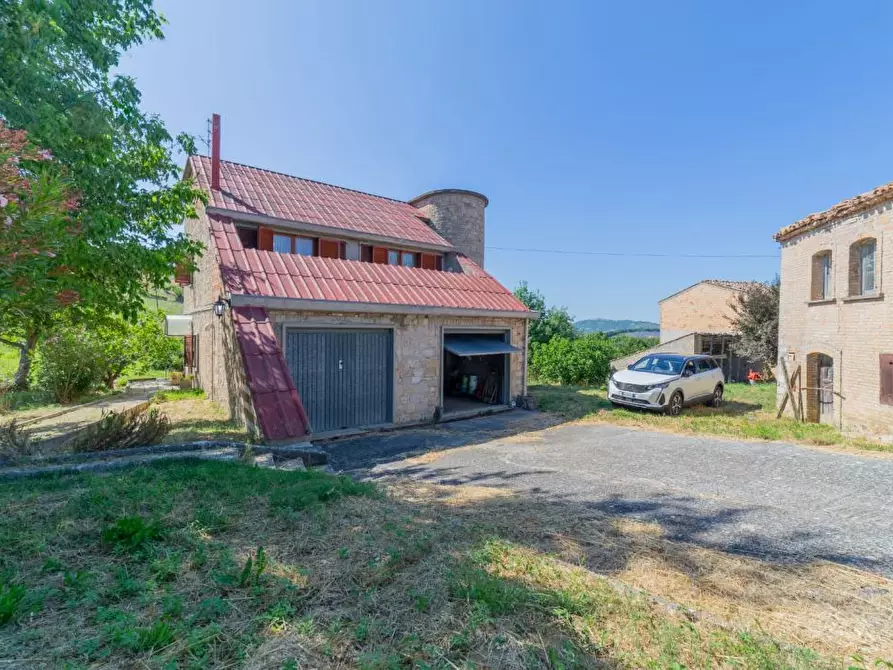 Immagine 2 di Villa in vendita  a Roccaspinalveti