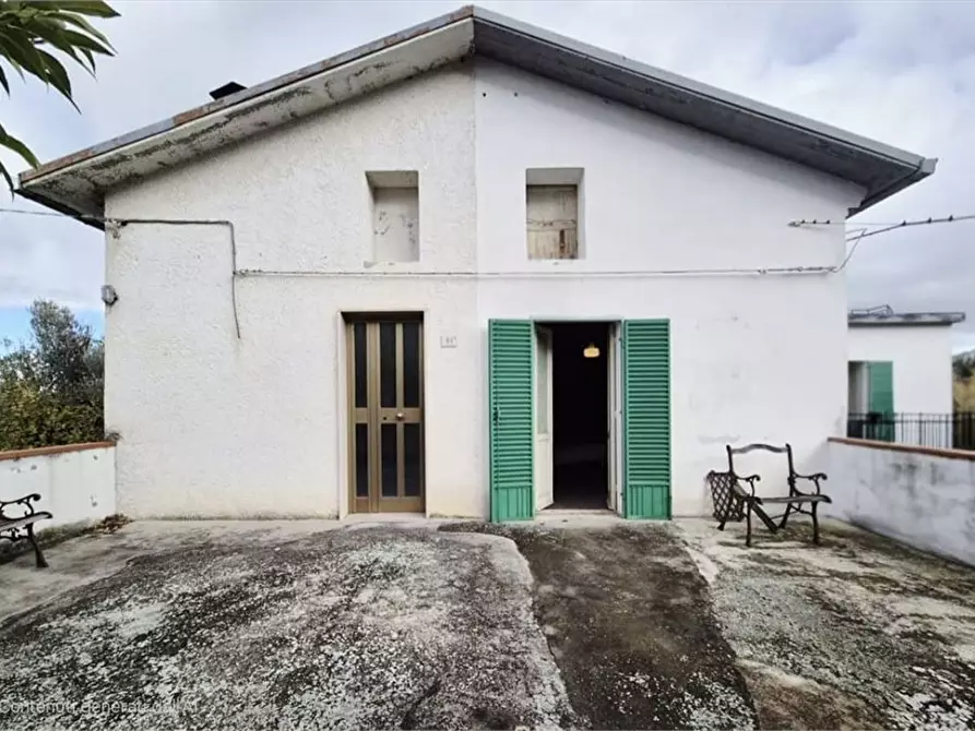 Immagine 5 di Villa in vendita  39 a San Martino Sulla Marrucina