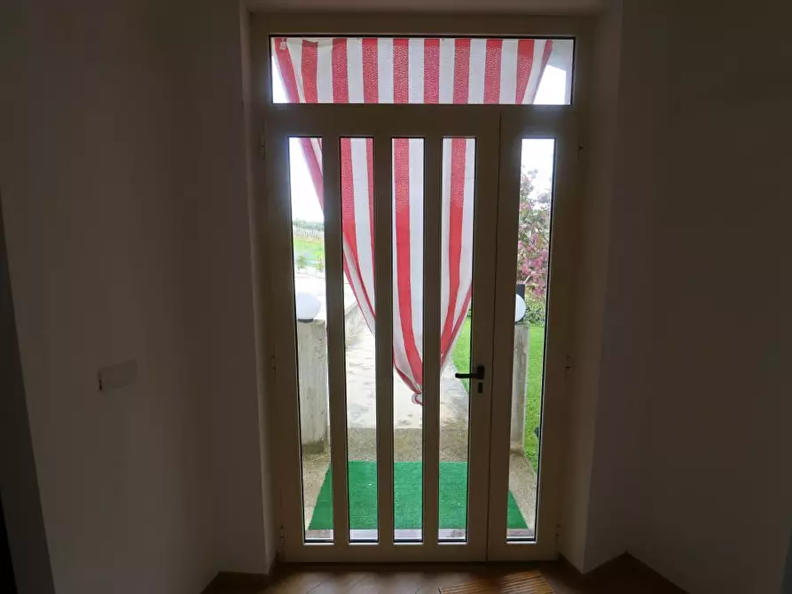 Immagine 7 di Villa in vendita  a Fara Filiorum Petri