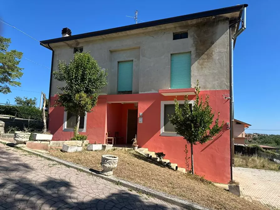Immagine 4 di Villa in vendita  14 a Castel Frentano