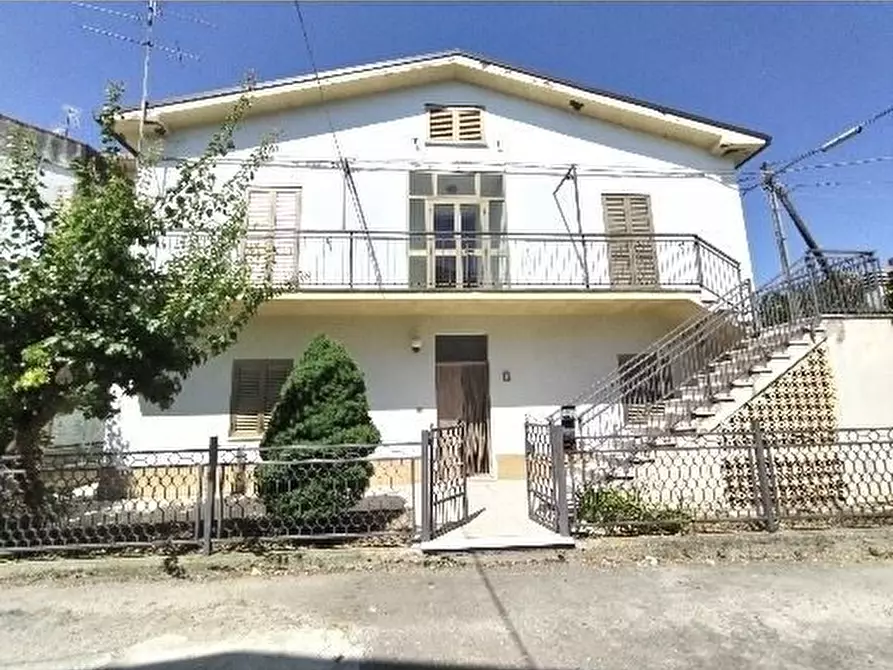 Immagine 1 di Villa in vendita  5 a Casalbordino