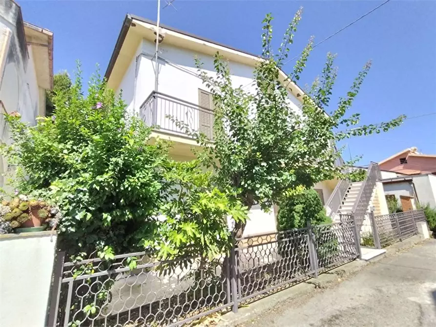 Immagine 4 di Villa in vendita  5 a Casalbordino