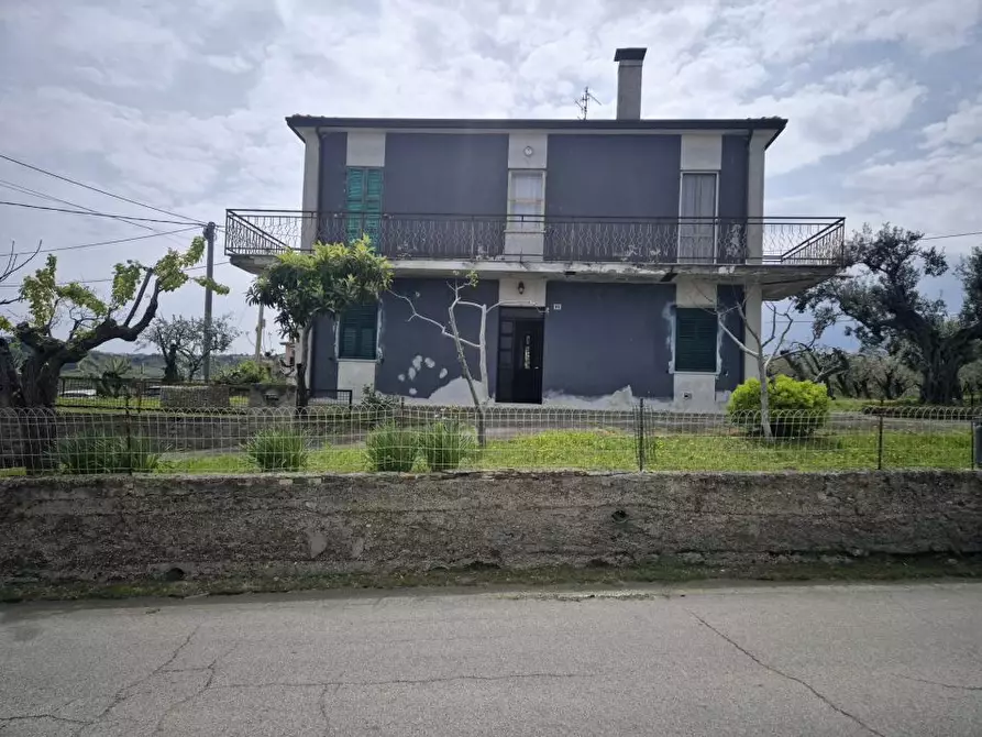 Immagine 5 di Villa in vendita  50 a Torrevecchia Teatina