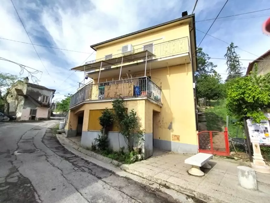 Immagine 6 di Villa in vendita  46 a Roccamontepiano