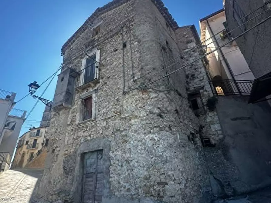 Immagine 1 di Villa in vendita  17 a Casoli