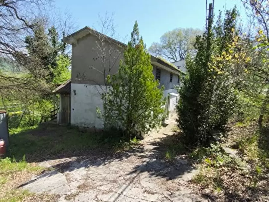 Immagine 9 di Villa in vendita  122 a Casoli