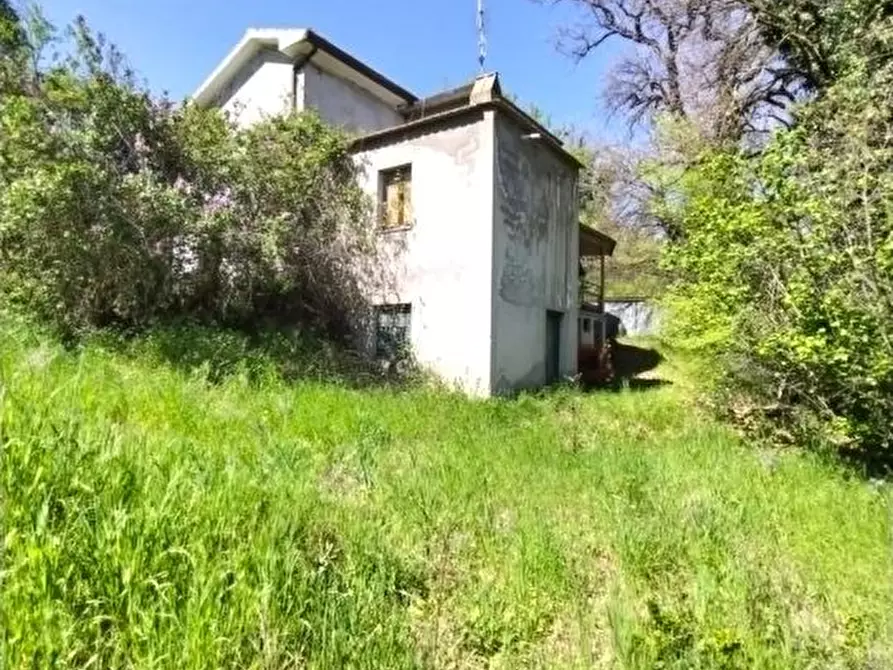 Immagine 1 di Villa in vendita  122 a Casoli