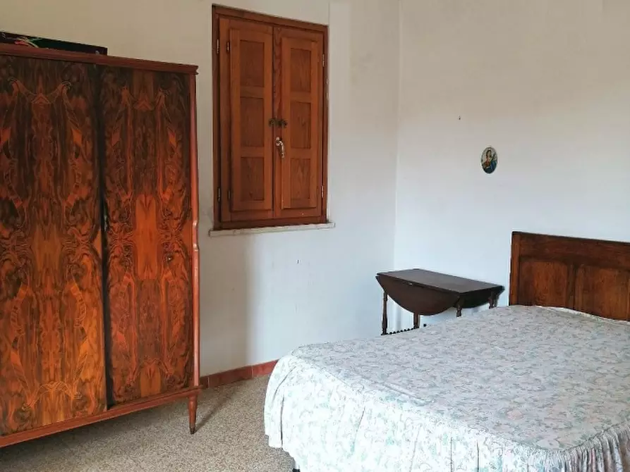 Immagine 6 di Villa in vendita  a Massarosa