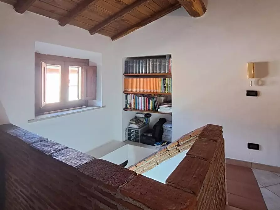 Immagine 5 di Villa in vendita  a Massarosa