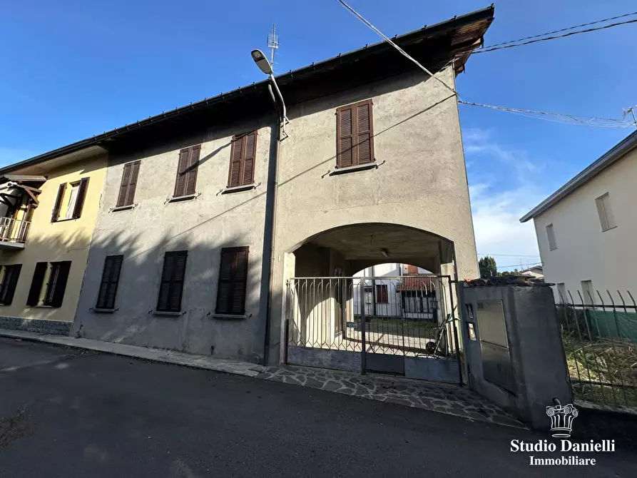 Immagine 1 di Casa indipendente in vendita  10 a Sovico