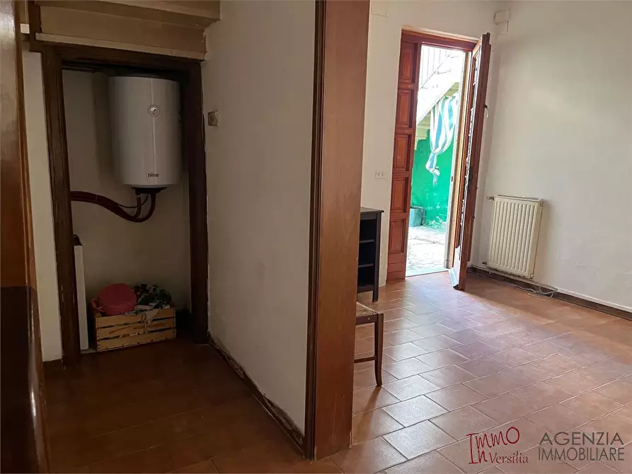 Immagine 7 di Villa in vendita  a Massarosa