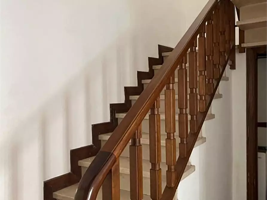 Immagine 10 di Villa in vendita  a Massarosa