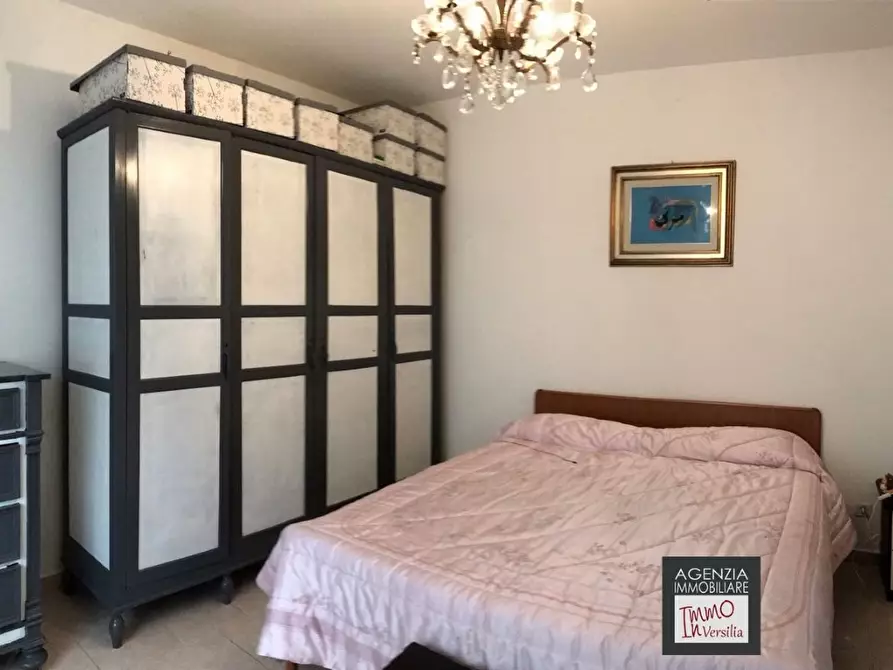 Immagine 8 di Villa in vendita  a Massarosa