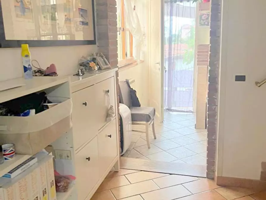 Immagine 9 di Villa in vendita  a Massarosa