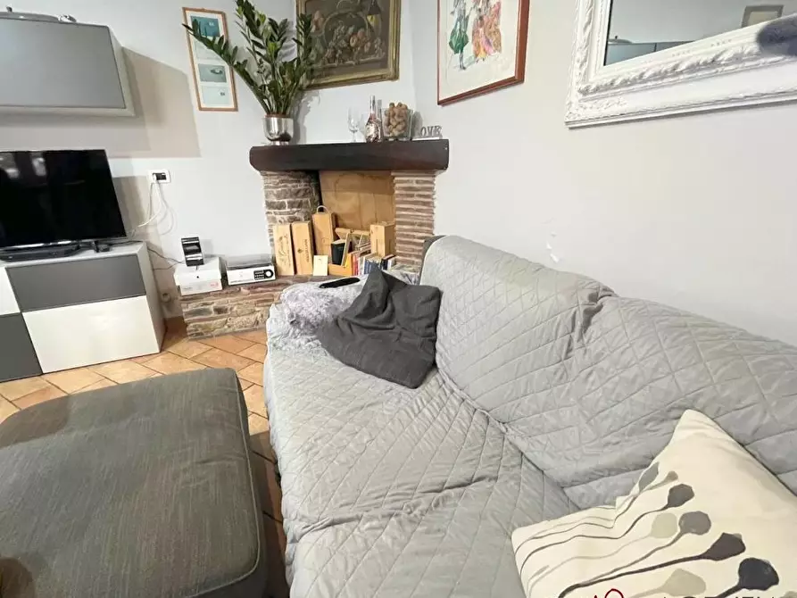 Immagine 6 di Villa in vendita  a Massarosa