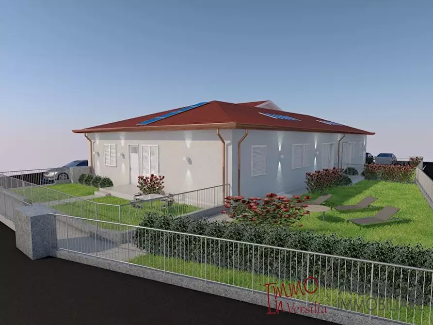 Immagine 5 di Villa in vendita  2012 a Massarosa