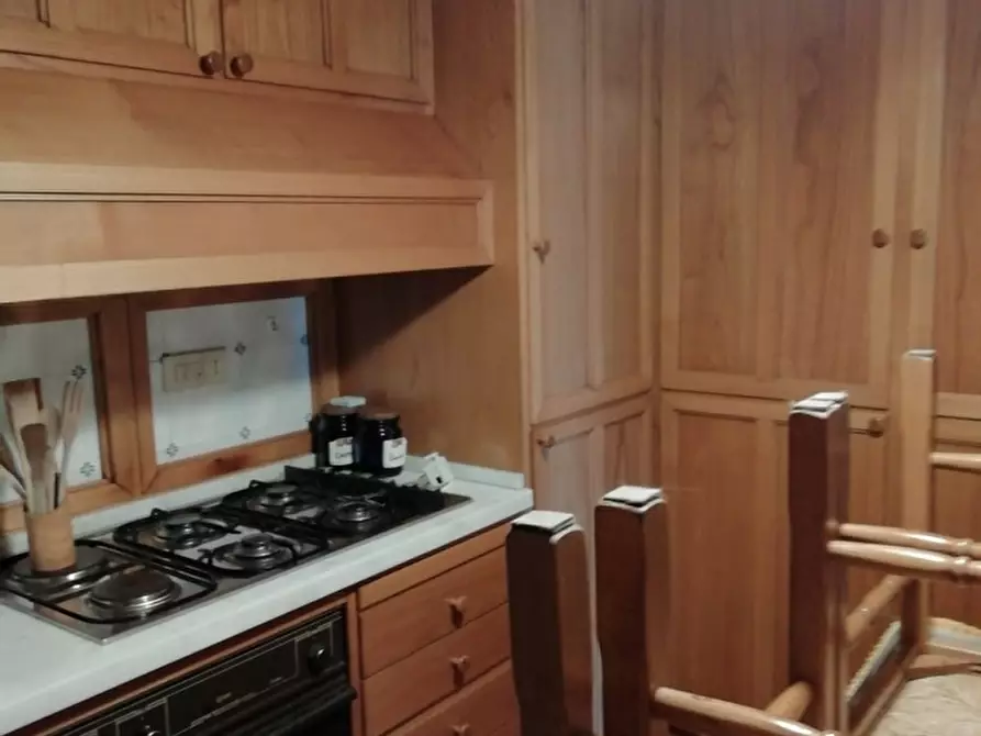 Immagine 9 di Casa semindipendente in vendita  a Capannori