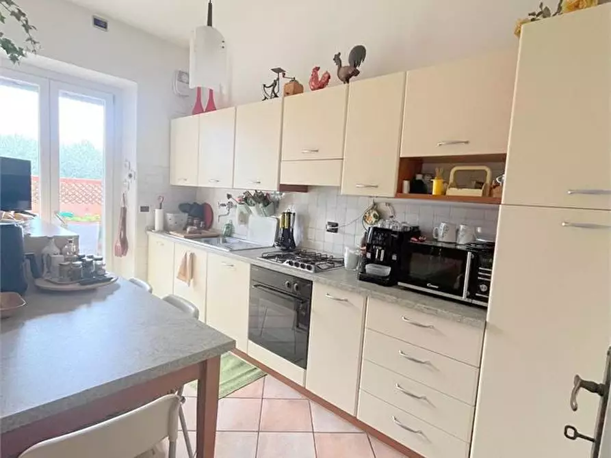 Immagine 7 di Villa in vendita  a Pietrasanta