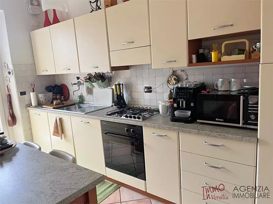 Immagine 10 di Villa in vendita  a Pietrasanta