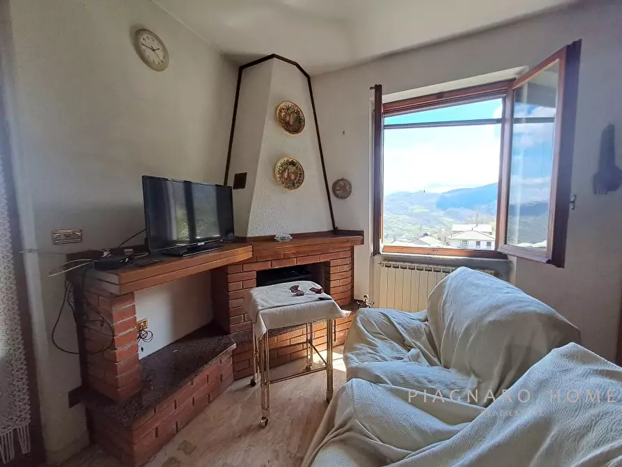 Immagine 5 di Casa indipendente in vendita  a Zeri