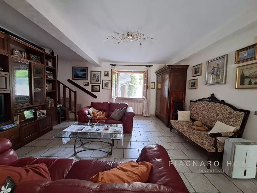 Immagine 8 di Casa indipendente in vendita  a Tresana