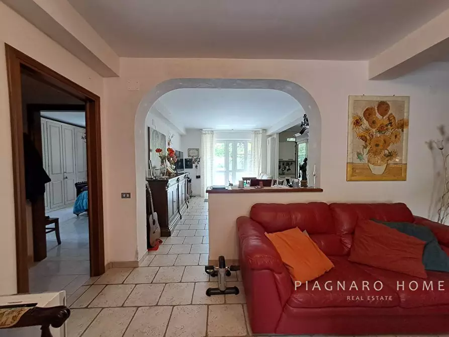 Immagine 10 di Casa indipendente in vendita  a Tresana