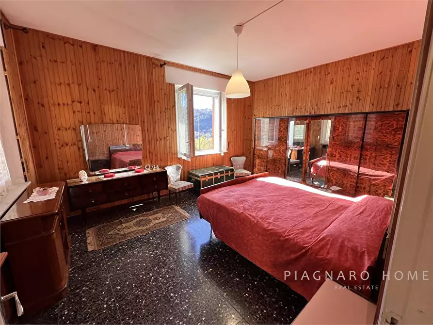 Immagine 9 di Casa indipendente in vendita  a Zeri