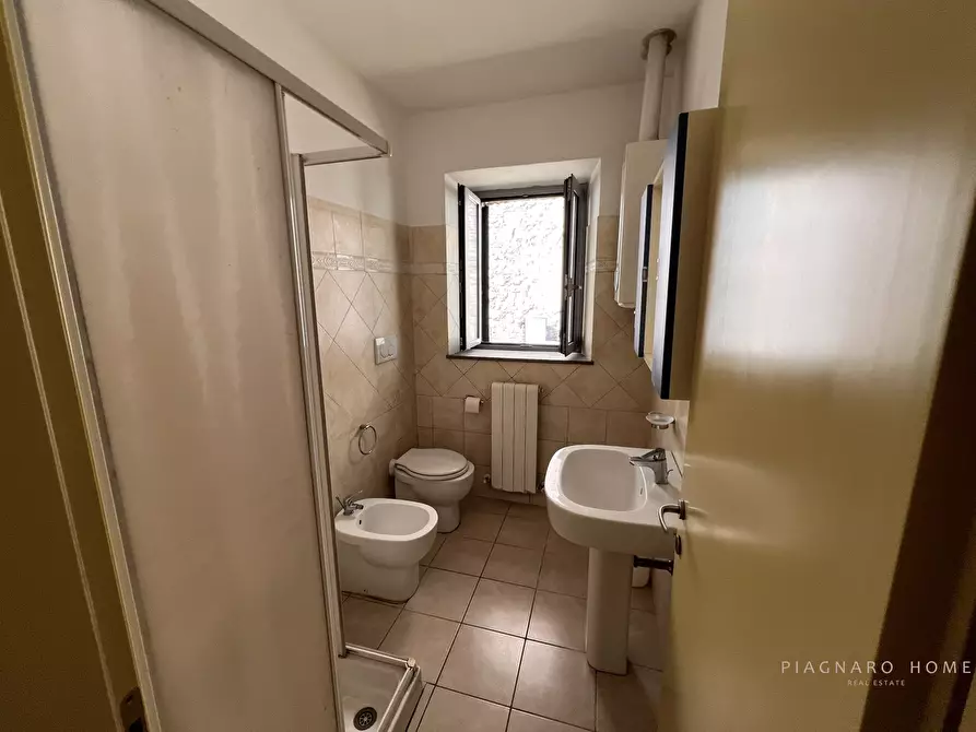 Immagine 8 di Casa indipendente in vendita  a Filattiera