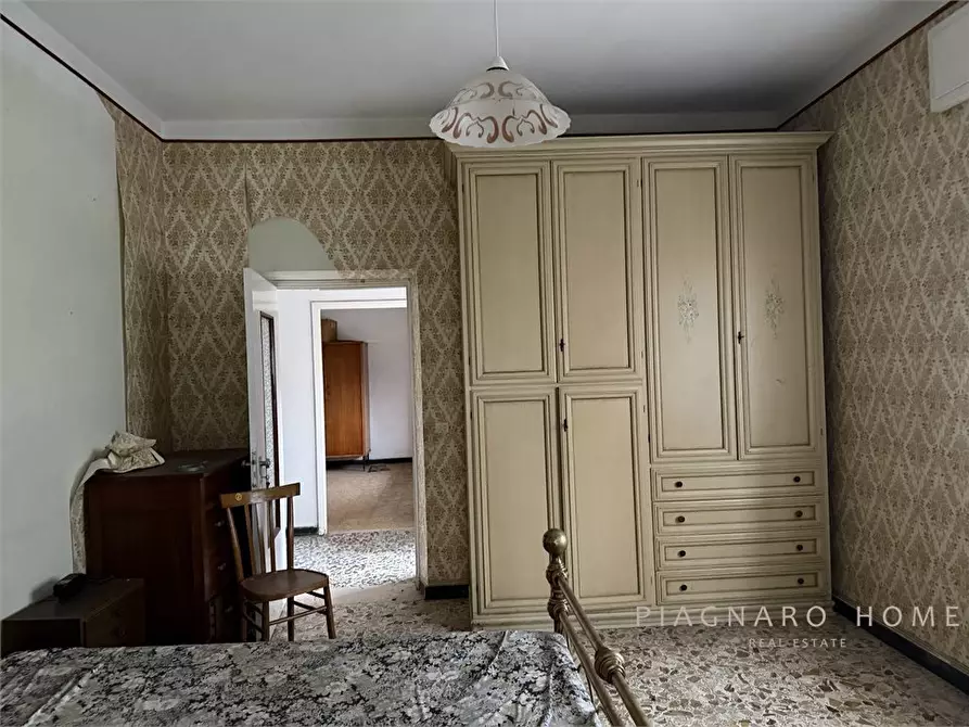 Immagine 9 di Casa indipendente in vendita  a Zeri