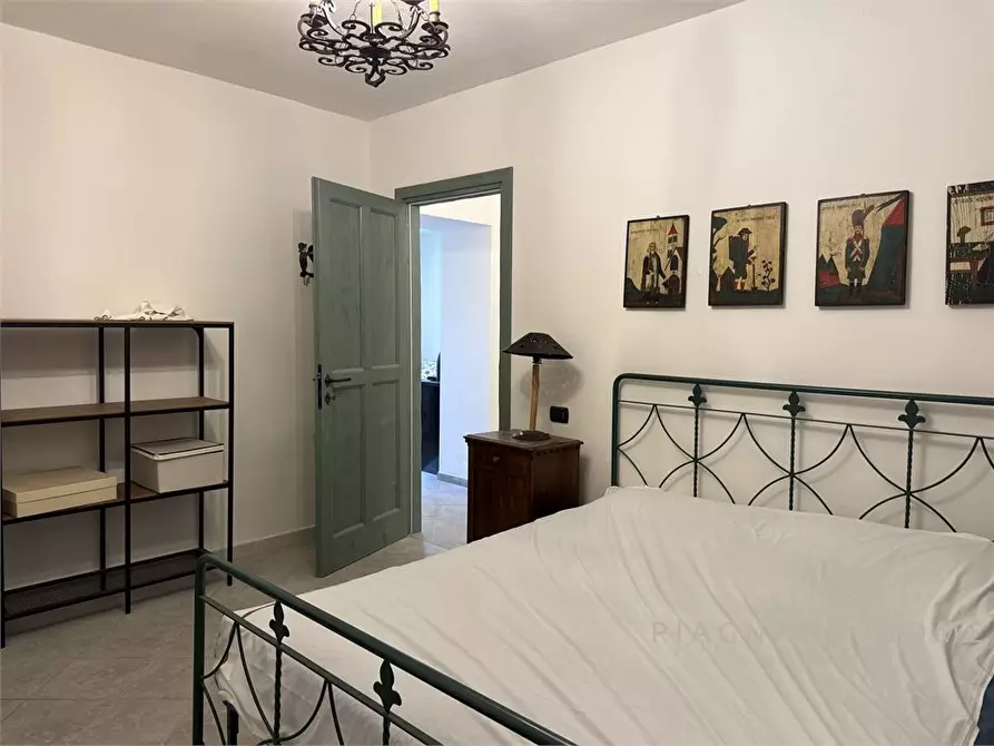 Immagine 7 di Casa indipendente in vendita  a Zeri