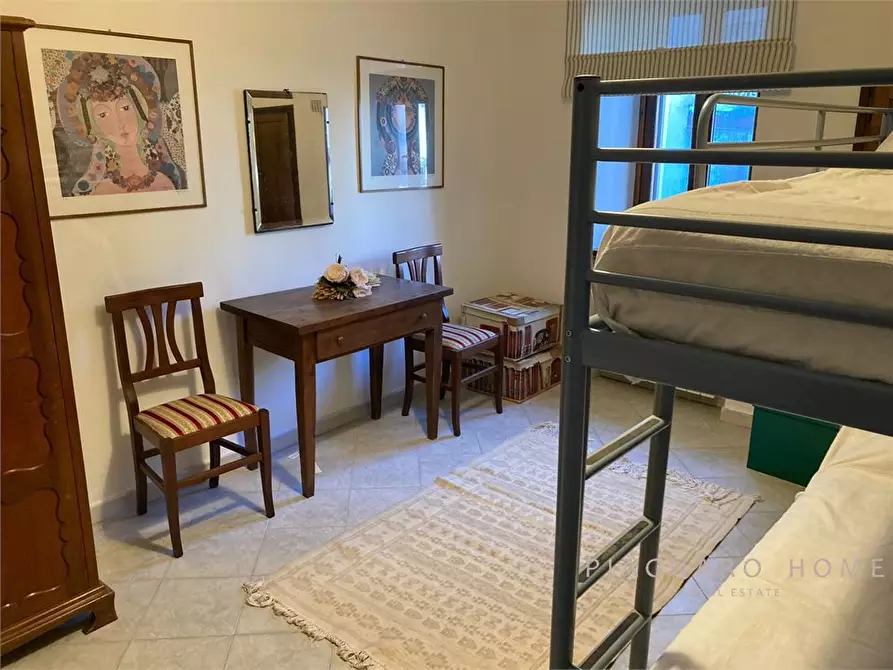 Immagine 8 di Casa indipendente in vendita  a Zeri