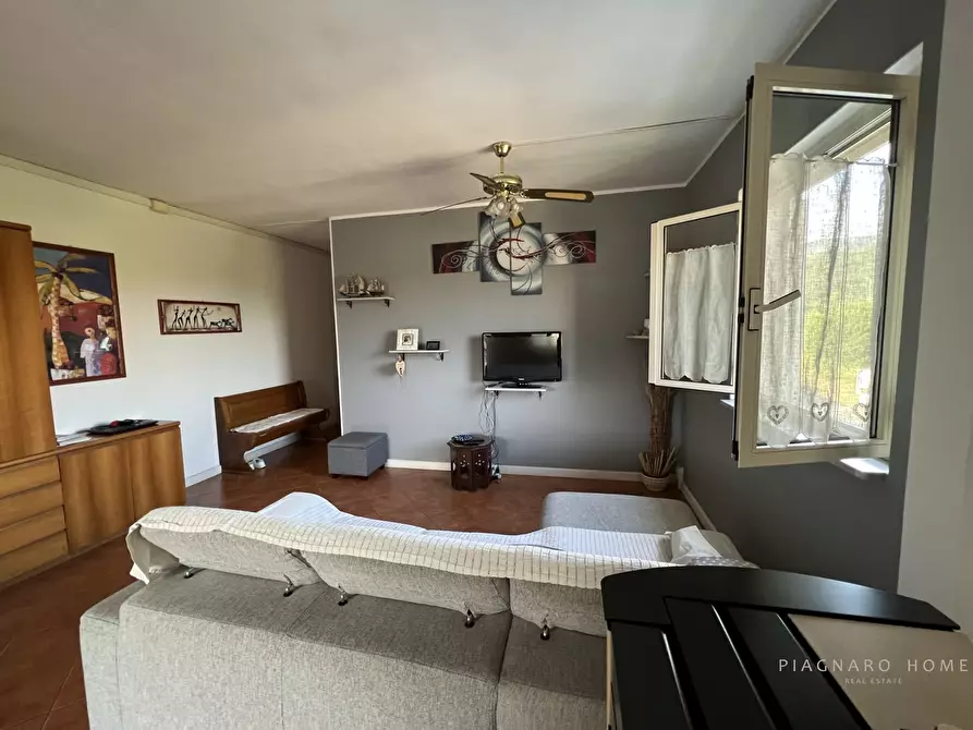 Immagine 5 di Casa indipendente in vendita  a Pontremoli