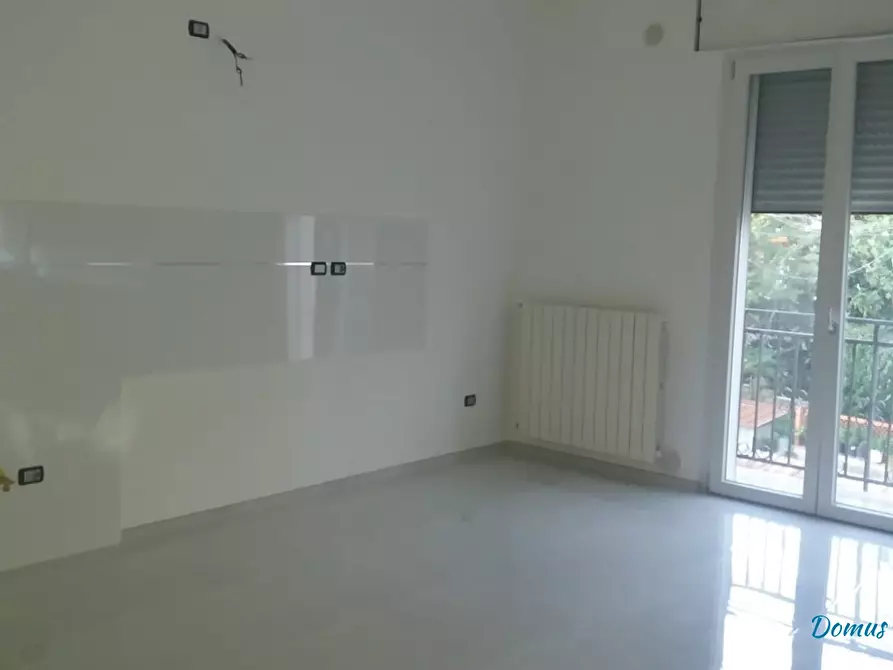 Immagine 2 di Villa in vendita  73 a Pomarico