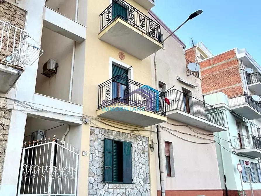 Immagine 5 di Casa indipendente in vendita  a Letojanni