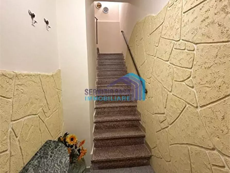 Immagine 2 di Casa indipendente in vendita  a Letojanni