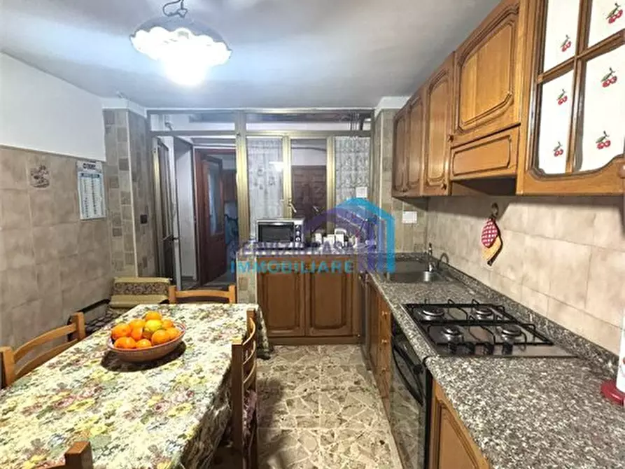 Immagine 5 di Casa indipendente in vendita  180 a Santa Teresa Di Riva